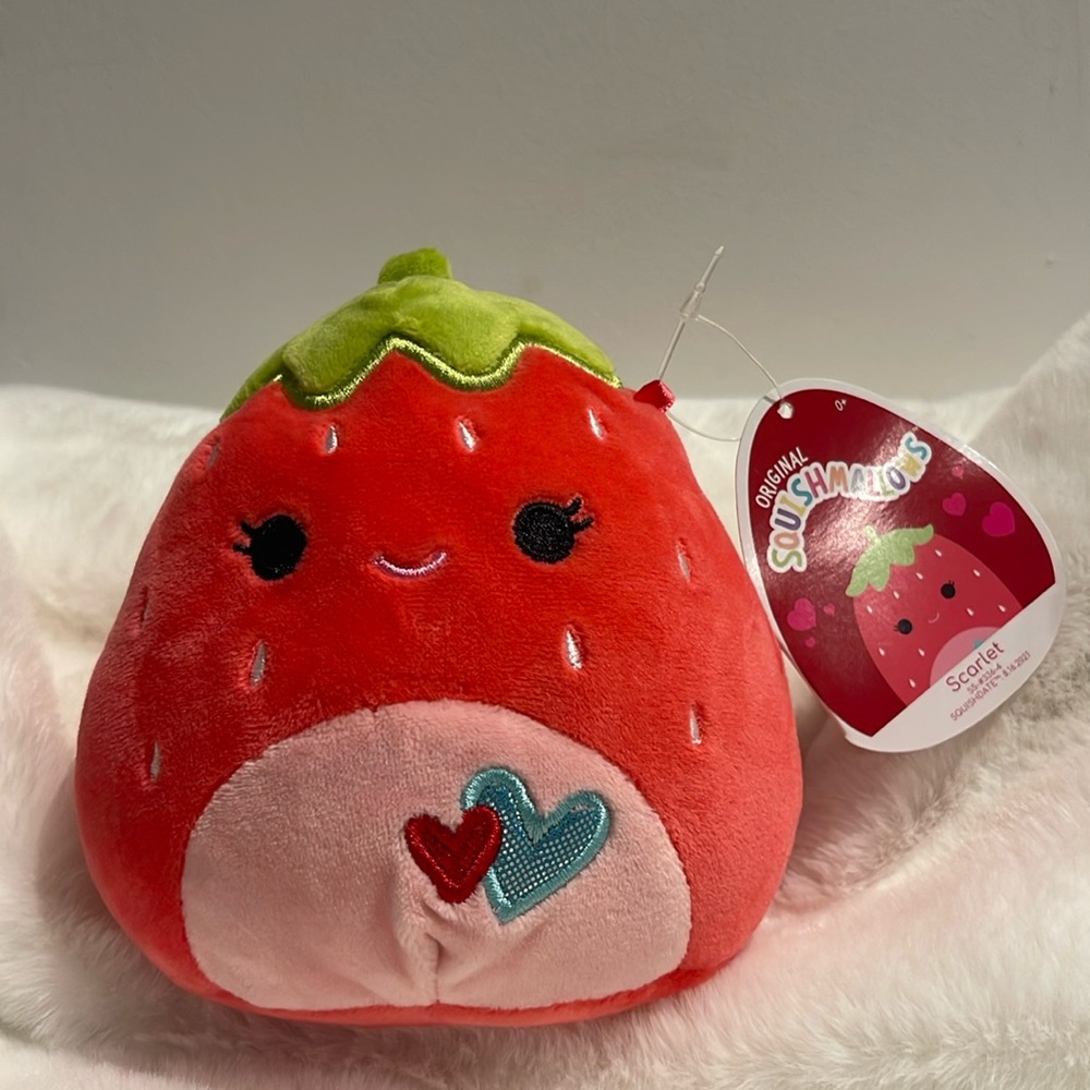 Squishmallows Scarlet the Strawberry 5” Valentines